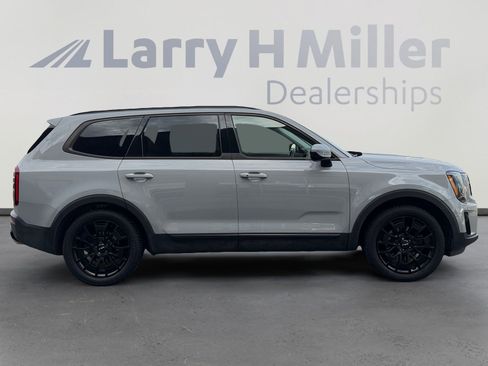 Used 2022 Kia Telluride SX w/ SX Prestige Package AWD/4WD image 6