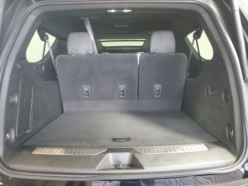 Used 2023 Chevrolet Suburban RST w/ Luxury Package image 24