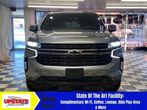 Used 2022 Chevrolet Tahoe RST w/ Luxury Package image 3