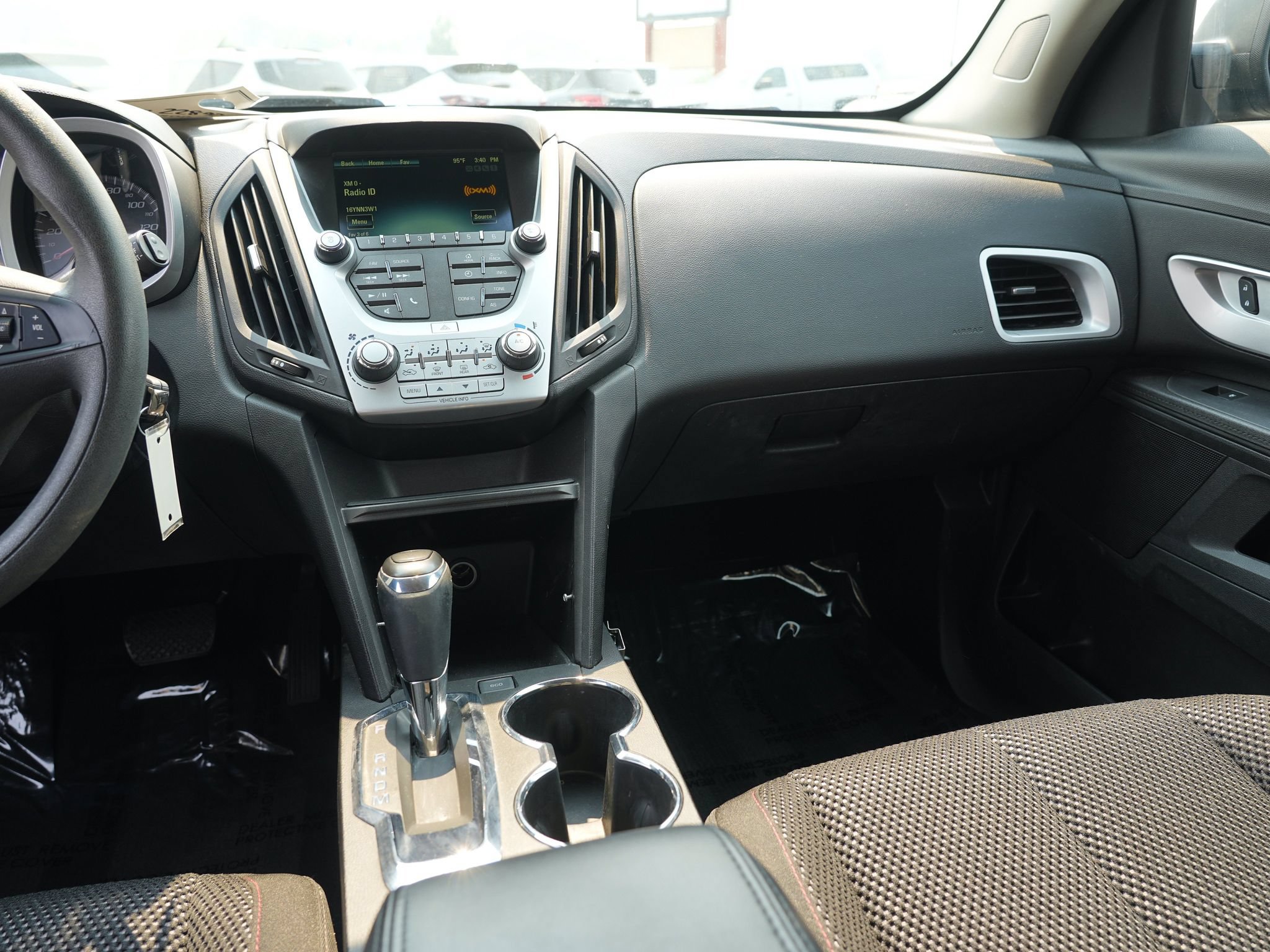 Used 2017 Chevrolet Equinox LS AWD/4WD image 22