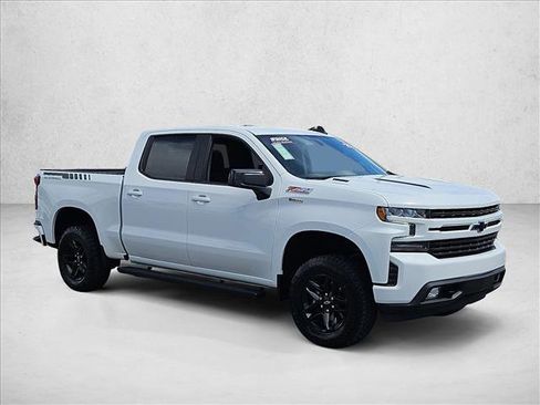 Used 2021 Chevrolet Silverado 1500 RST AWD/4WD image 3