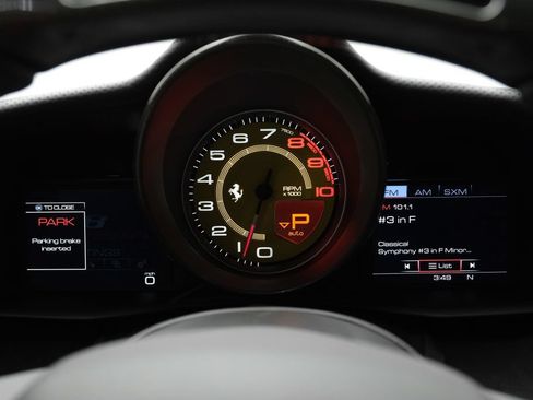 Used 2020 Ferrari 488 Pista Coupe RWD image 18