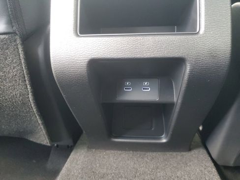 New 2026 Mitsubishi Outlander LE AWD/4WD image 35