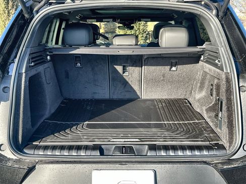 New 2026 Land Rover Range Rover Sport SE image 18