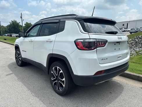 Used 2023 Jeep Compass Limited w/ Sun and Sound Group AWD/4WD image 4