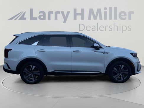Used 2024 Kia Sorento SX Prestige AWD/4WD image 6