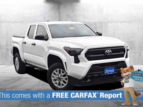 Used 2025 Toyota Tacoma SR AWD/4WD image 2