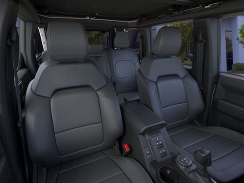 New 2025 Ford Bronco Outer Banks image 10