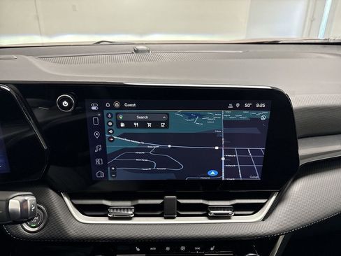 New 2026 Chevrolet Equinox LT w/ Convenience Package II AWD/4WD image 37