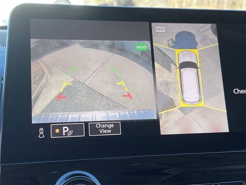 Used 2023 INFINITI QX80 Luxe w/ Cargo Package image 28