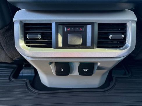 Certified 2023 Ford F150 Limited image 18