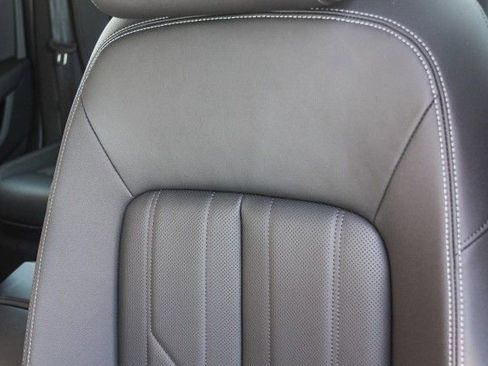 New 2025 Audi A6 3.0T Premium image 19