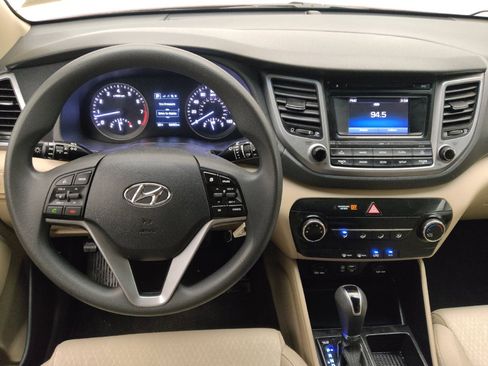 Used 2016 Hyundai Tucson SE w/ Option Group 02 AWD/4WD image 22
