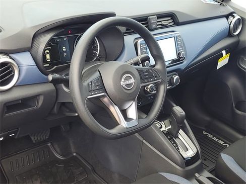 New 2025 Nissan Versa SV w/ Trunk Package image 9