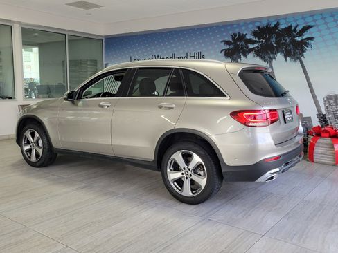 Used 2022 Mercedes-Benz GLC 300 image 3