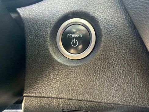 Used 2024 Toyota Corolla LE w/ LE Convenience Package FWD image 24