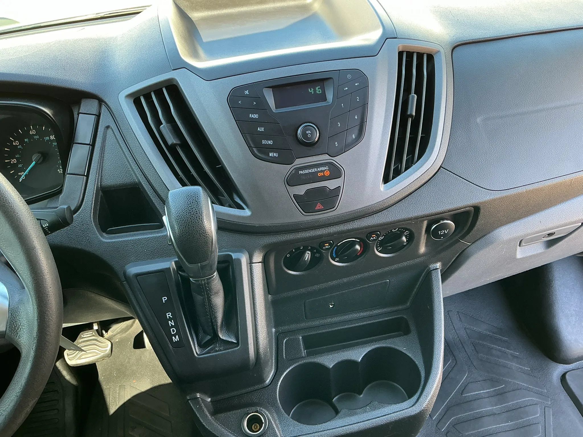 Used 2019 Ford Transit 250 130 Low Roof w/ Exterior Upgrade Package RWD image 18