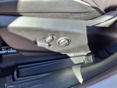 New 2026 Chrysler Pacifica Limited AWD/4WD image 23