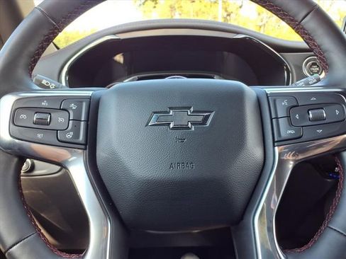 Used 2023 Chevrolet Blazer RS w/ Enhanced Convenience Package image 16