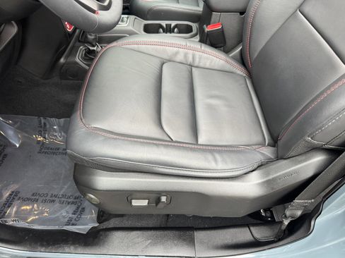 Used 2024 Jeep Wrangler Unlimited Rubicon image 26