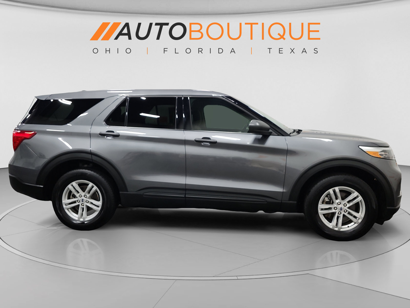 Used 2024 Ford Explorer 4WD image 7