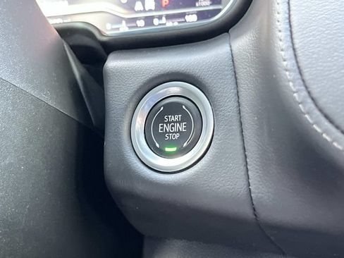 Certified 2022 GMC Yukon SLE AWD/4WD image 38