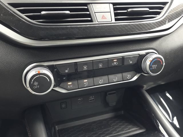 Used 2024 Nissan Altima 2.5 SR w/ SR Premium Package FWD image 24