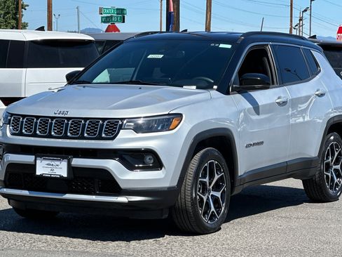 Used 2025 Jeep Compass Limited AWD/4WD image 8