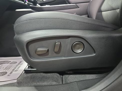 New 2027 Chevrolet Equinox LT w/ Convenience Package II AWD/4WD image 30