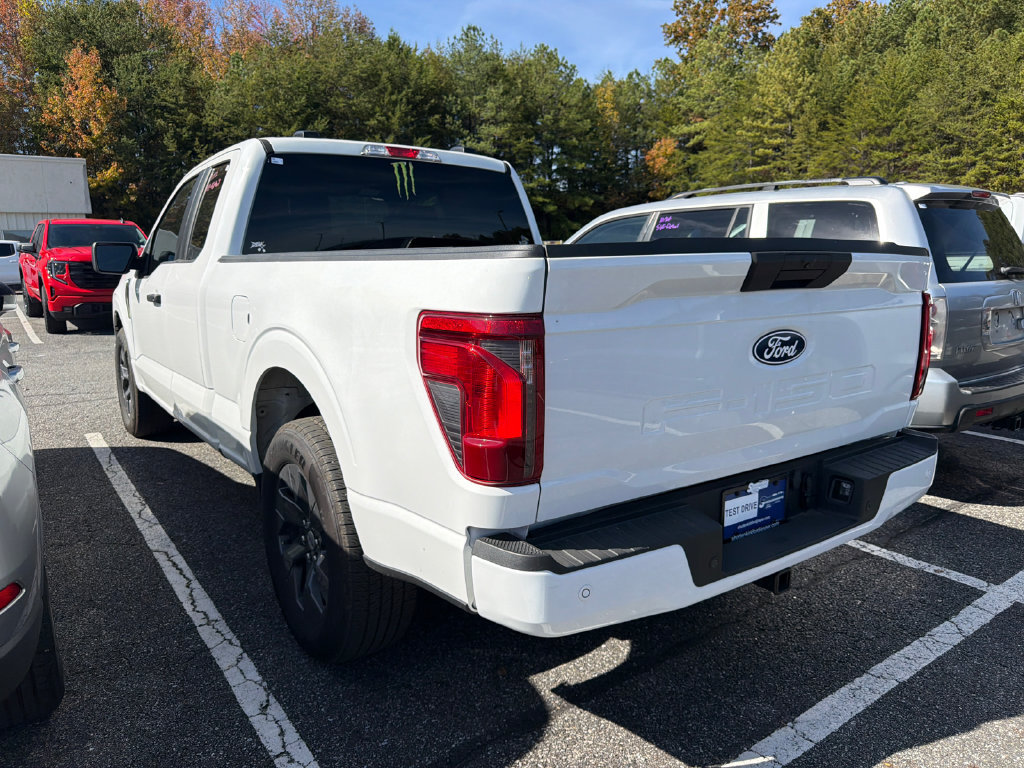 Used 2025 Ford F150 STX w/ Equipment Group 200A RWD image 4