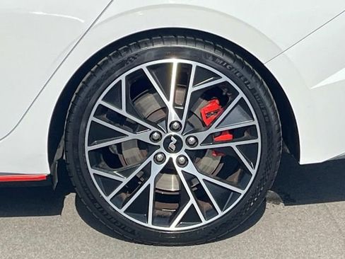 Certified 2023 Hyundai Elantra N image 12