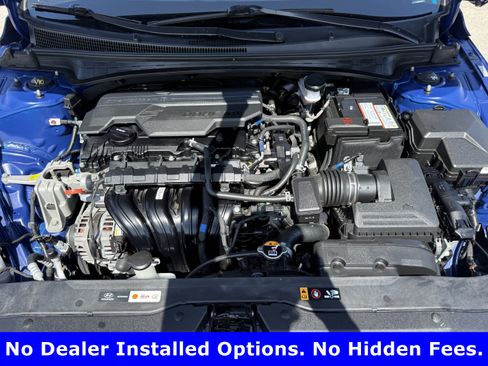 Used 2024 Hyundai Elantra SEL FWD image 31