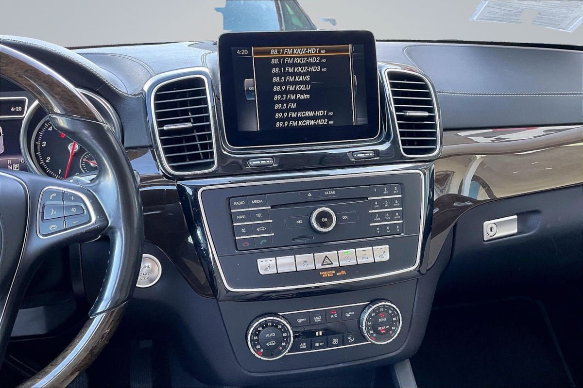Used 2017 Mercedes-Benz GLS 450 4MATIC w/ Premium Package image 6