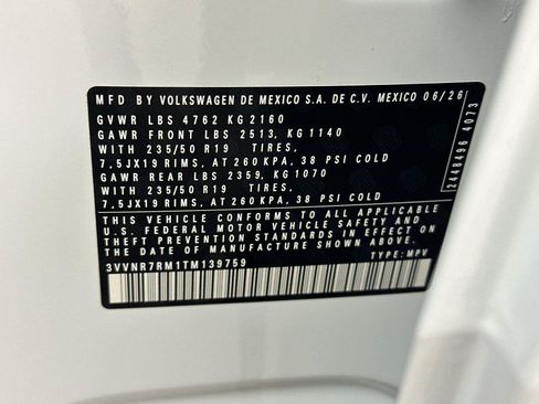 New 2026 Volkswagen Tiguan SE FWD image 25