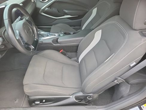 Used 2023 Chevrolet Camaro LT image 5