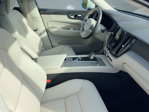 Certified 2023 Volvo XC60 B5 Plus w/ Climate Package image 30