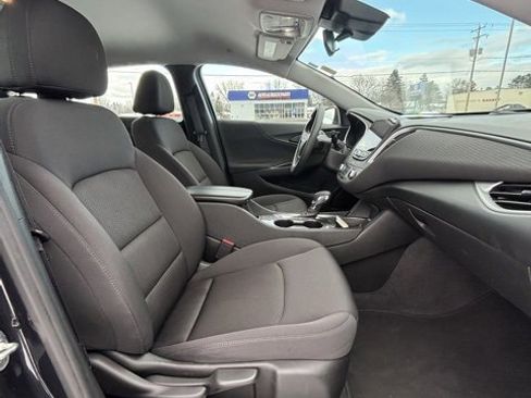 Used 2023 Chevrolet Malibu LT image 14