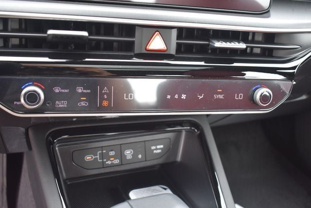 New 2026 Kia K5 GT-Line w/ GT-Line Premium Package AWD/4WD image 30