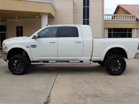 Used 2018 RAM 2500 Longhorn w/ Convenience Group AWD/4WD image 9
