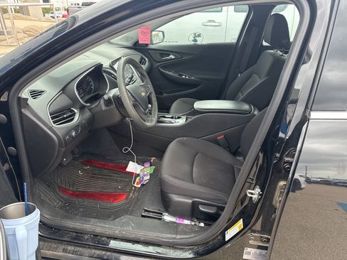 Used 2023 Chevrolet Malibu LS image 11