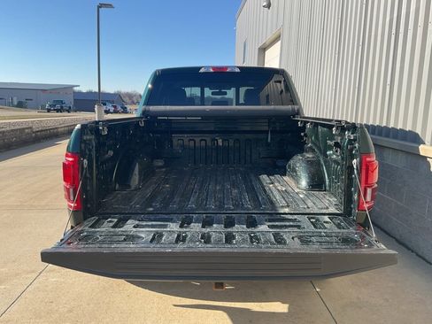 Used 2016 Ford F150 Lariat image 22