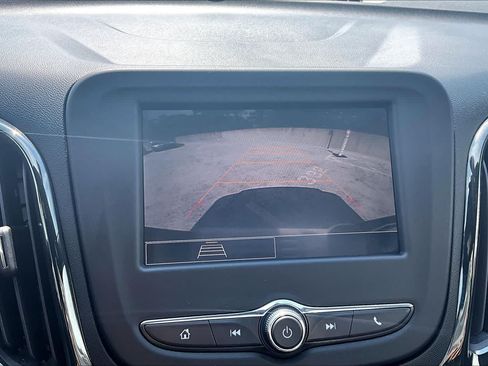 Used 2023 Chevrolet Equinox RS FWD image 26
