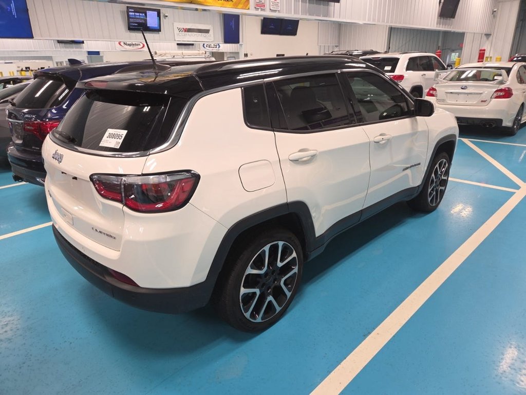 Used 2018 Jeep Compass Limited w/ Navigation Group AWD/4WD image 5