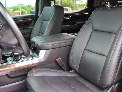 Used 2024 Chevrolet Silverado 1500 LT Trail Boss w/ Convenience Package II AWD/4WD image 13