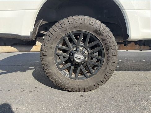 Used 2020 Ford F250 Lariat image 9