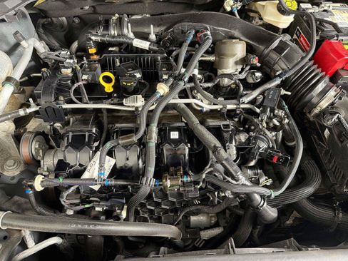 Used 2022 Lincoln Corsair AWD w/ Equipment Group 101A image 32