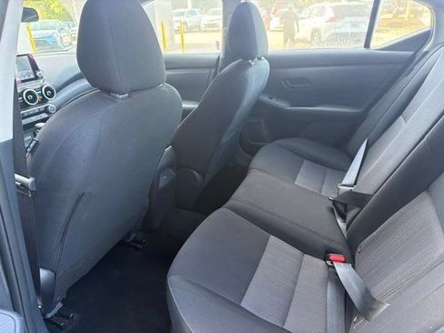 Used 2025 Nissan Sentra SV FWD image 5