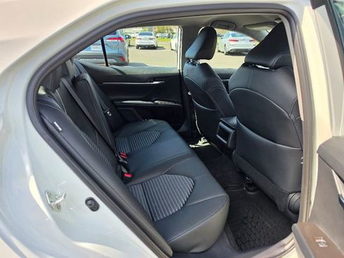 Used 2024 Toyota Camry SE w/ Cold Weather Package image 14