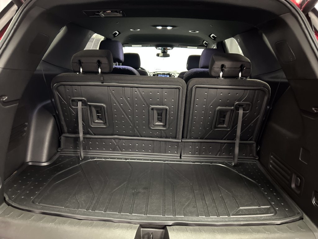 Used 2023 Chevrolet Traverse LT w/ LPO, Floor Liner Package AWD/4WD image 25