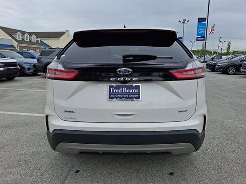 Certified 2024 Ford Edge SEL w/ Convenience Package AWD/4WD image 13
